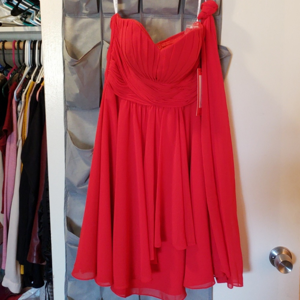 Sassy Red ❤ Night out or casual night dress!